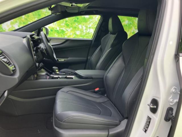Lexus NX 9