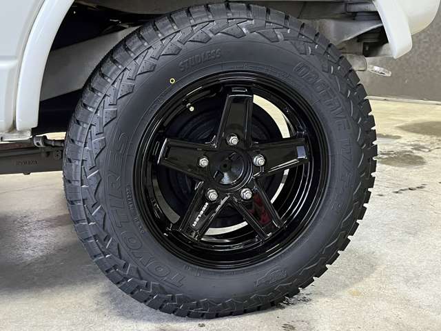 Suzuki Jimny 9
