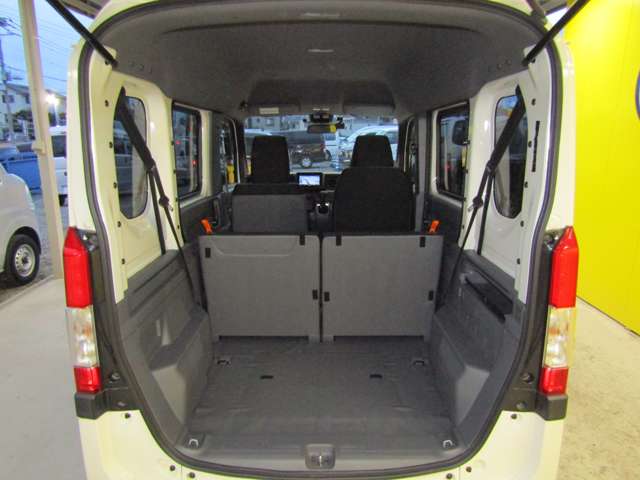 Honda N-VAN 8