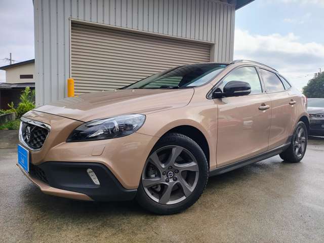 Volvo V40 Cross Country 4