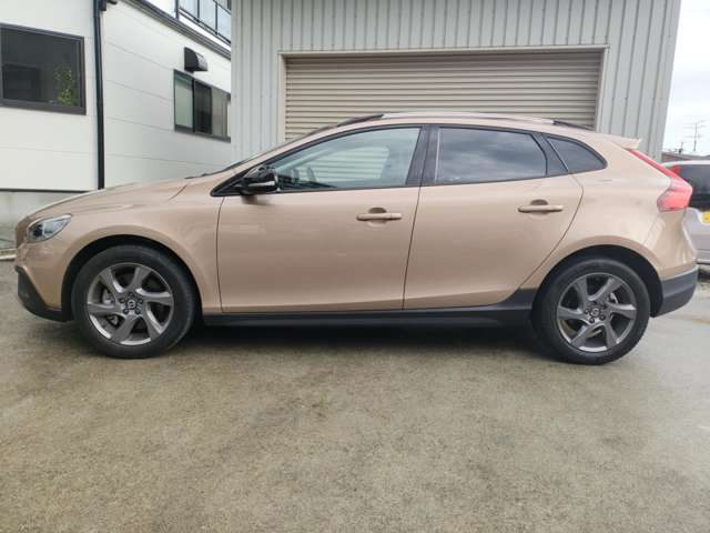 Volvo V40 Cross Country 5