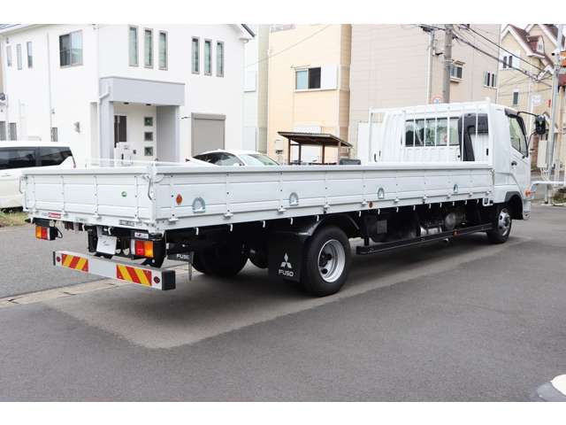 Mitsubishi Fuso Fighter 9