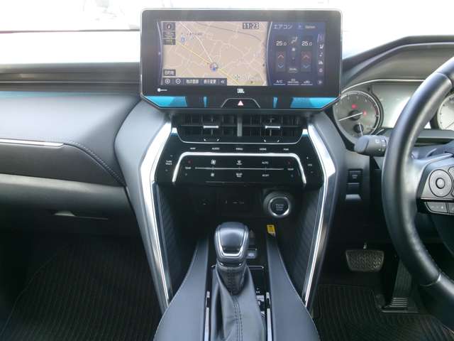 Toyota Harrier 9