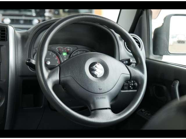 Suzuki Jimny 8