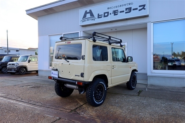 Suzuki Jimny 7