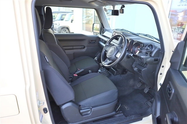 Suzuki Jimny 9