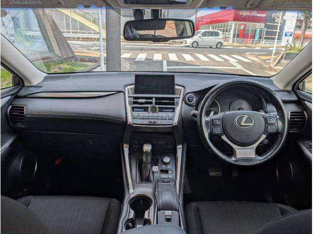 Lexus NX 3