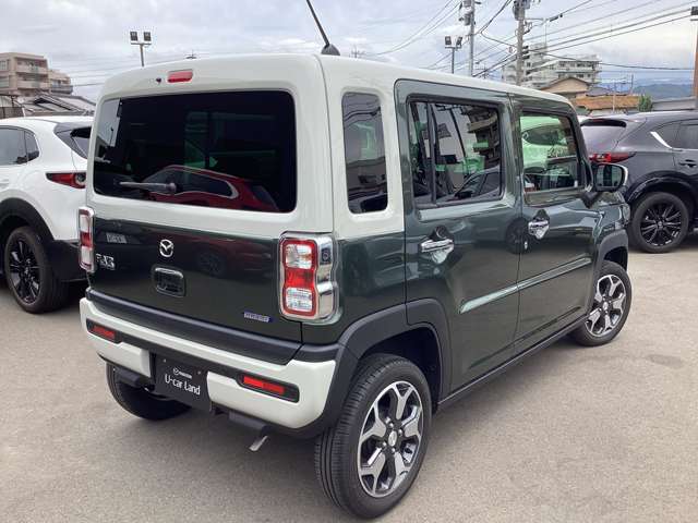 Mazda Flair Crossover 10