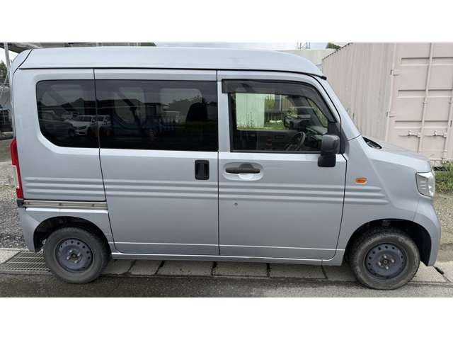 Honda N-VAN 8