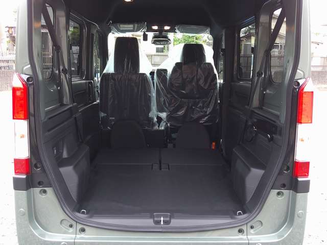 Honda N-VAN 9