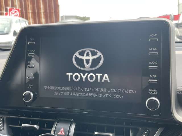 Toyota C-HR 4