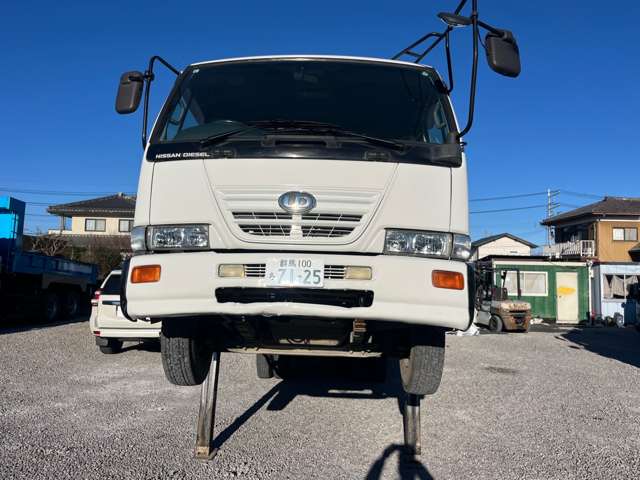 UD Trucks Condor 12