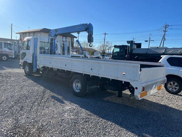 UD Trucks Condor 4