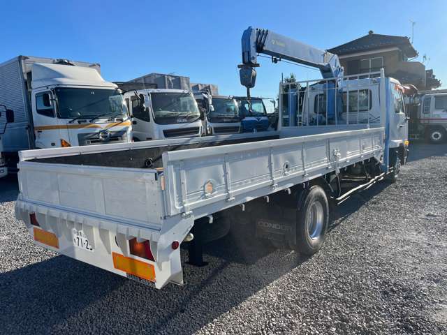 UD Trucks Condor 6