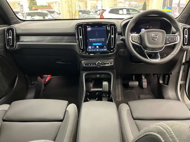 Volvo C40 3