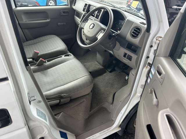 Suzuki Every 12
