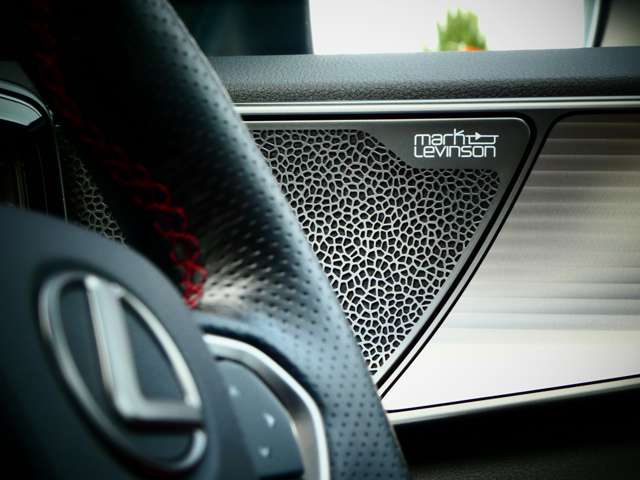 Lexus NX 2