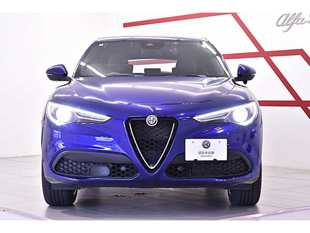 Alfa Romeo Stelvio 5
