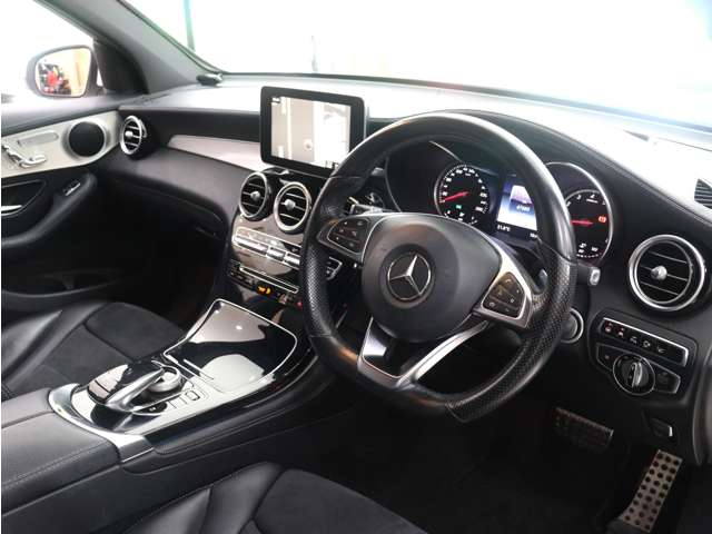 Mercedes-Benz GLC 12