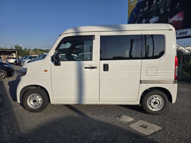 Honda N-VAN 11