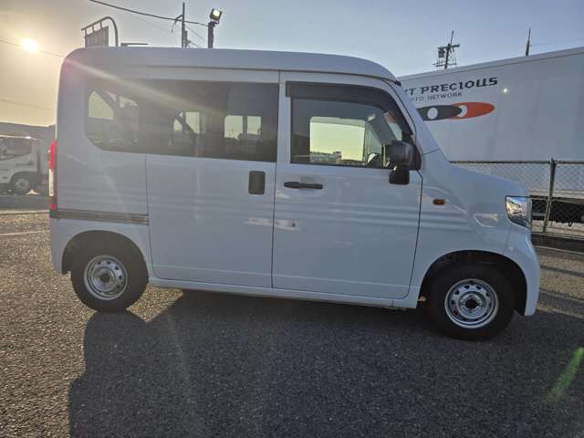 Honda N-VAN 9