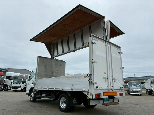 Mitsubishi Fuso Canter 7