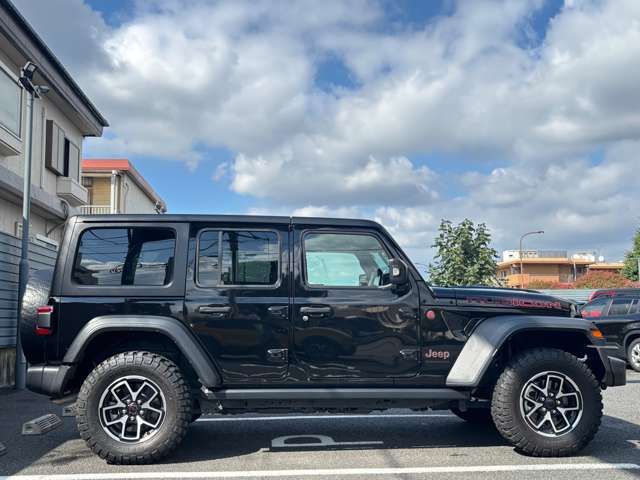 Jeep Wrangler 4