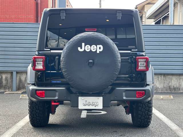 Jeep Wrangler 6