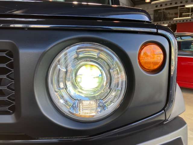 Suzuki Jimny Sierra 2
