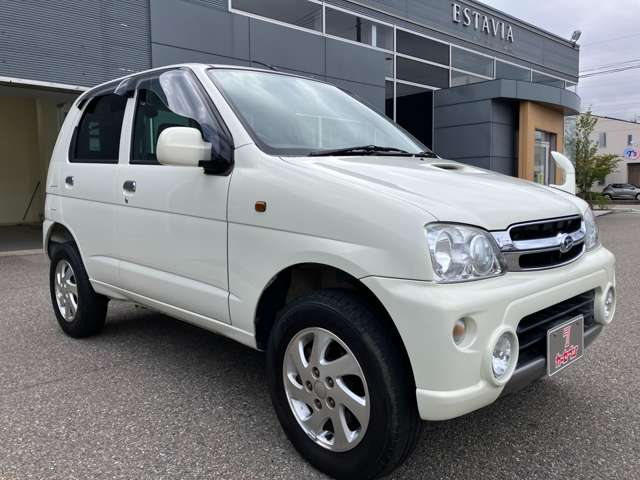 Daihatsu Terios Kid 9