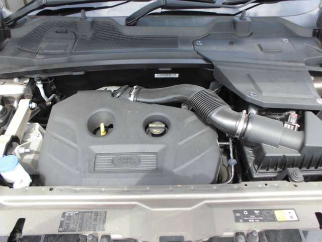 Land Rover Discovery Sport 6