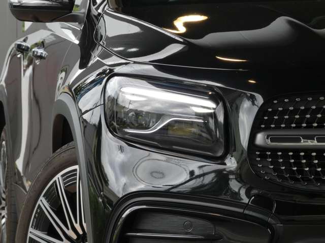 Mercedes-Benz GLB 3