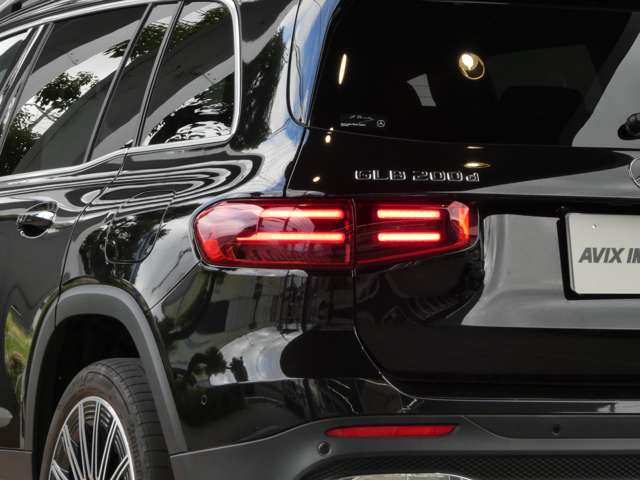 Mercedes-Benz GLB 4