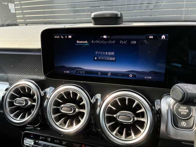 Mercedes-Benz GLB 11
