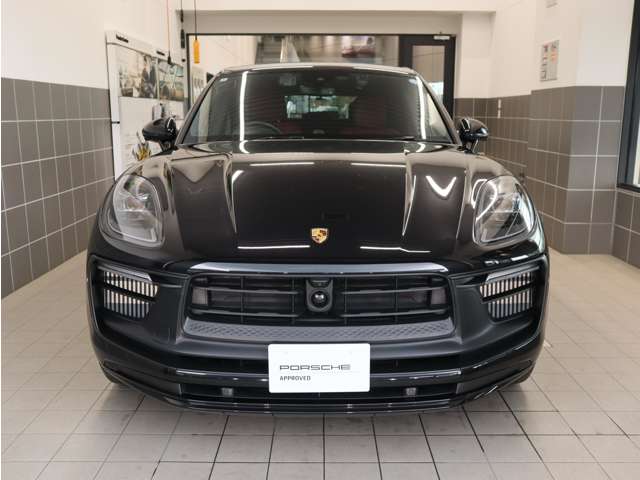 Porsche Macan 3