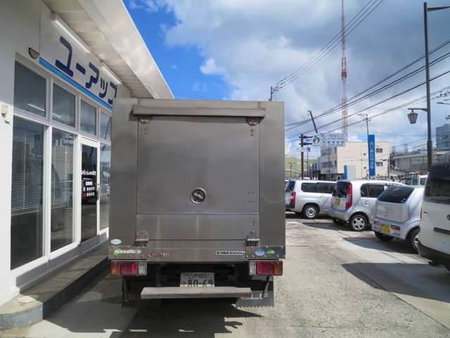 Isuzu Elf 5