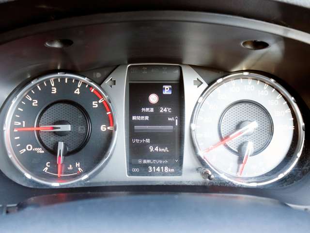 Toyota Hilux 12