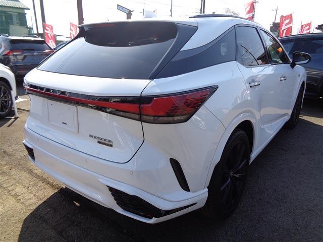 Lexus RX 8