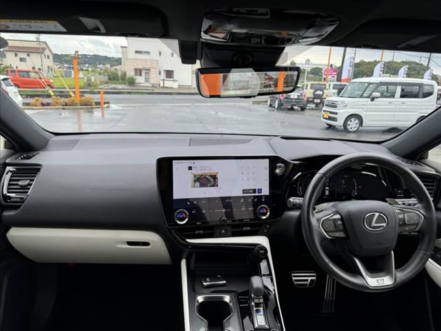 Lexus NX 2
