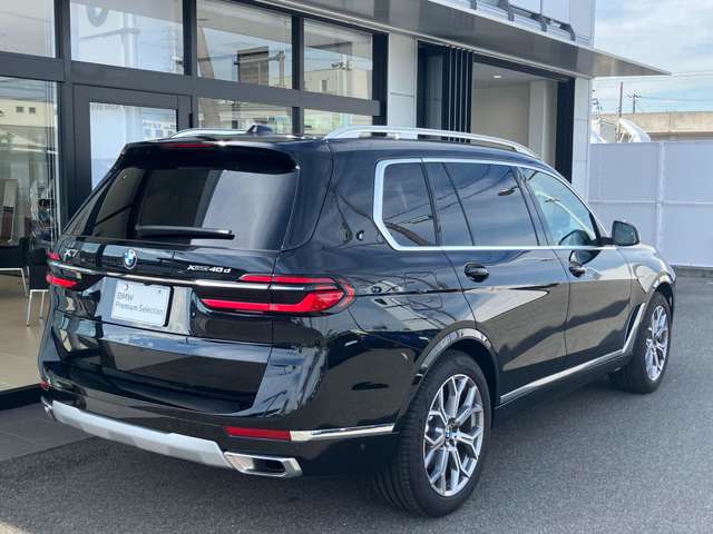BMW X7 8