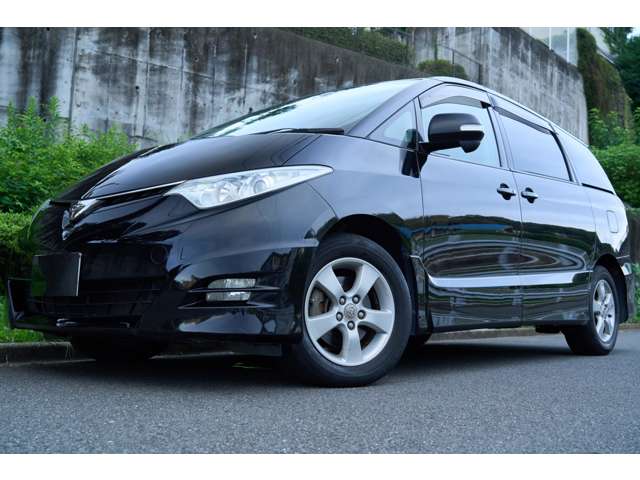 Toyota Estima 2