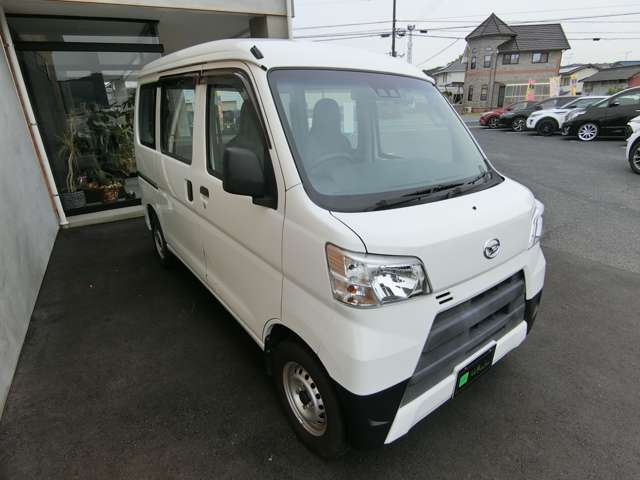 Daihatsu Hijet Cargo 10