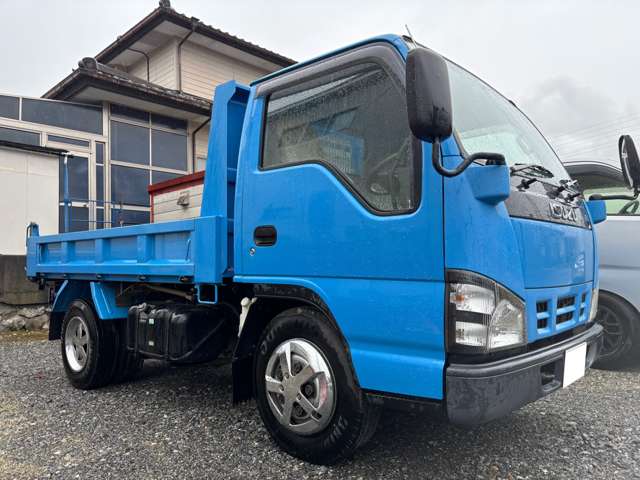 Isuzu Elf 3