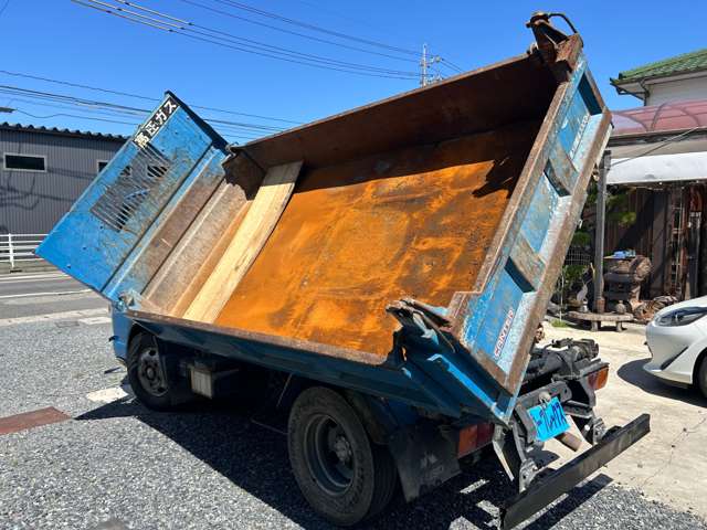 Mitsubishi Fuso Canter 12
