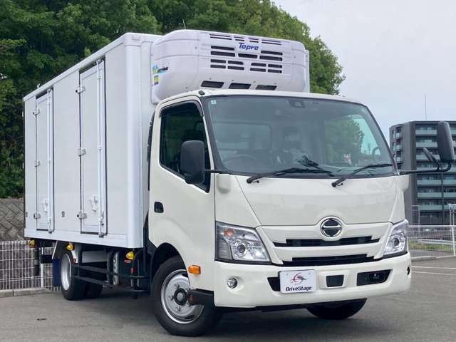 Hino Dutro 3