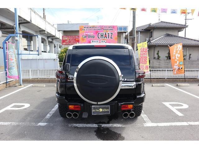 Toyota FJ Cruiser 8
