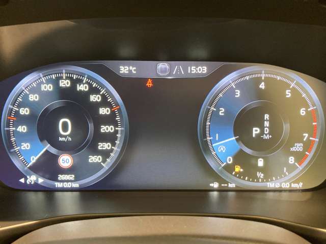 Volvo XC40 5
