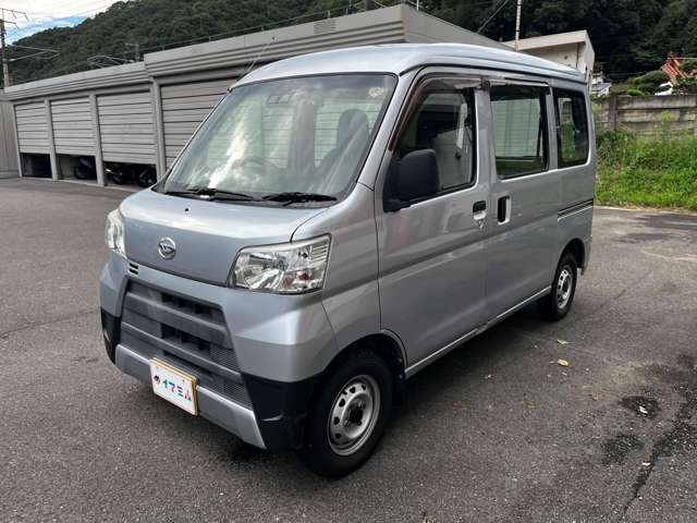 Daihatsu Hijet Cargo 7