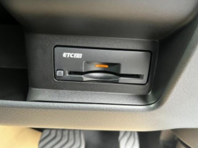 Mitsubishi Delica Mini 10