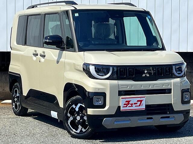 Mitsubishi Delica Mini 3